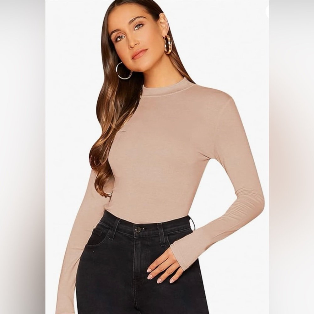 Verdusa Women’s mock fitted top Sz M NWT